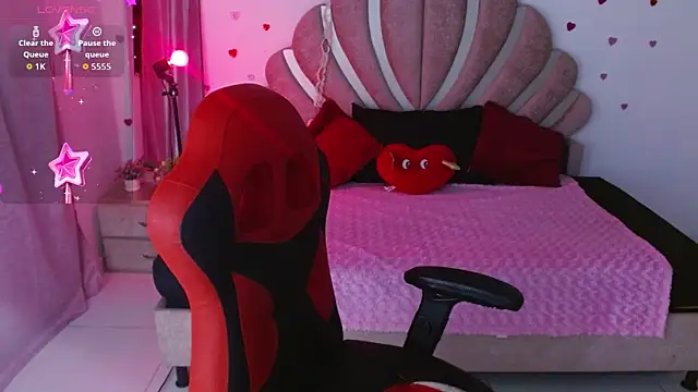 mia fox666 online show from 05-19-26, 01:32