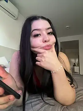 lolaaculaa online show from 06-15-26, 06:29