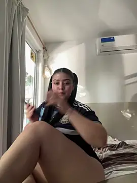 lolaaculaa online show from 02-20-26, 09:06