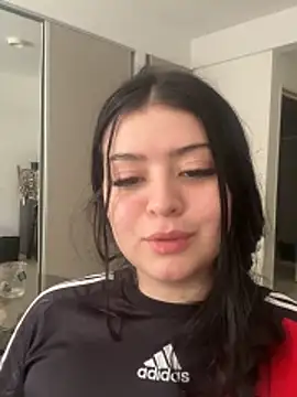 lolaaculaa online show from 04-11-26, 03:49