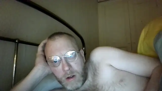 UnshodSixties online show from 03-28-26, 03:40