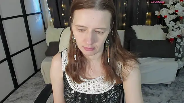 Snapshot of Kathrine_Meyer chatting on 02-26-26, 02:22 Kathrine Meyer online show from 02-26-26, 02:22