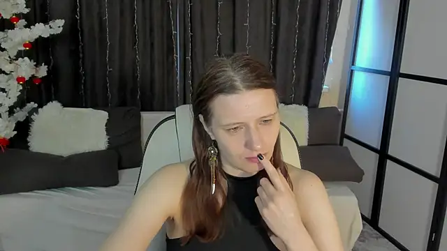 Kathrine Meyer online show from 04-02-26, 02:08