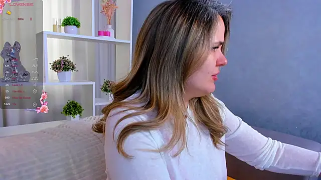 LilyBel online show from 03-25-26, 07:41