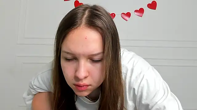 Snapshot of lunahush chatting on 02-27-26, 10:20 lunahush online show from 02-27-26, 10:20