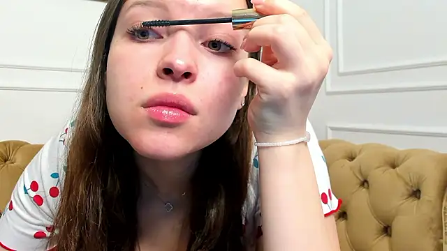 Snapshot of lunahush chatting on 02-15-26, 10:30 lunahush online show from 02-15-26, 10:30