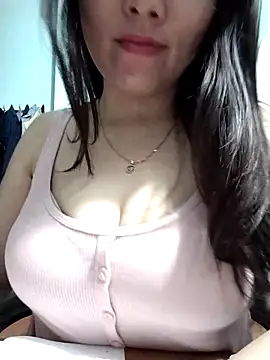 Snapshot of Marui-1 chatting on 02-11-26, 08:36 Marui-1 online show from 02-11-26, 08:36