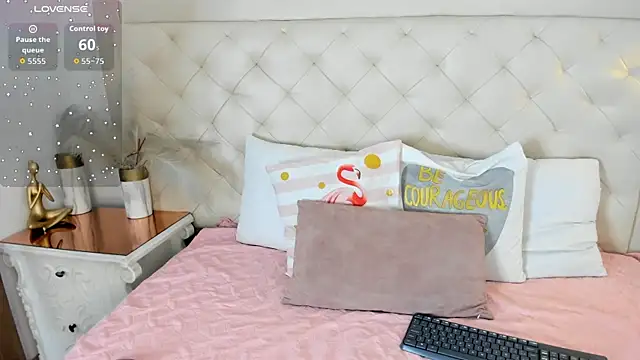 sweets one online show from 03-13-26, 03:44