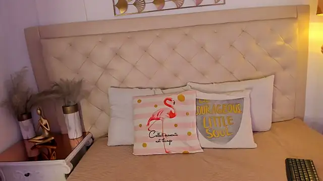 sweets one online show from 03-15-26, 03:46