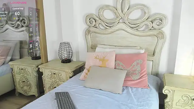 sweets one online show from 02-20-26, 03:47