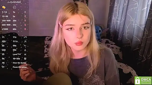 MoonlightGrace online show from 04-14-26, 02:22