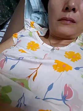 Snapshot of Baby-loveass69 chatting on 03-19-26, 01:11 Baby-loveass69 online show from 03-19-26, 01:11