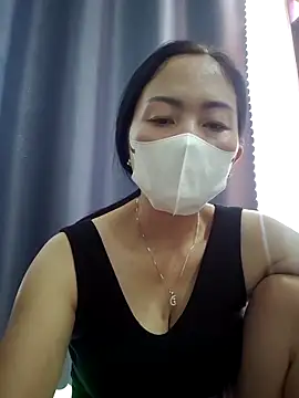 Snapshot of Baby-loveass69 chatting on 03-26-26, 01:37 Baby-loveass69 online show from 03-26-26, 01:37