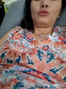 Snapshot of Baby-loveass69 chatting on 05-01-26, 11:43 Baby-loveass69 online show from 05-01-26, 11:43
