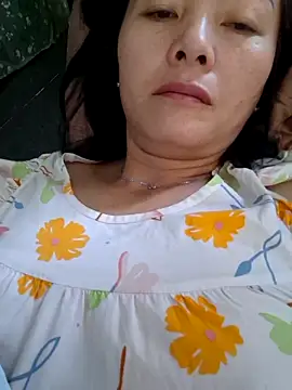 Snapshot of Baby-loveass69 chatting on 03-29-26, 12:12 Baby-loveass69 online show from 03-29-26, 12:12