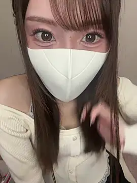momo mm online show from 05-27-26, 08:11