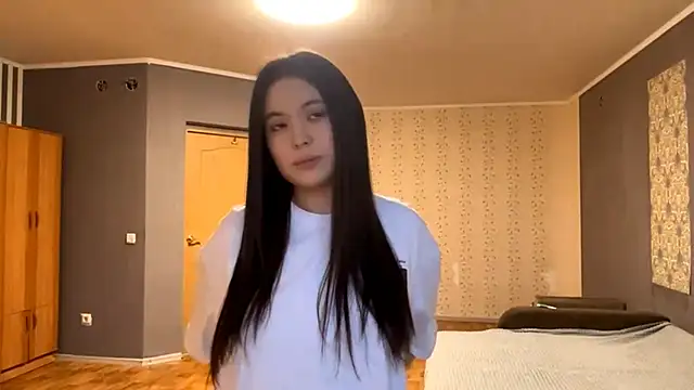 Snapshot of Ayazyn chatting on 02-03-26, 01:05 Ayazyn online show from 02-03-26, 01:05