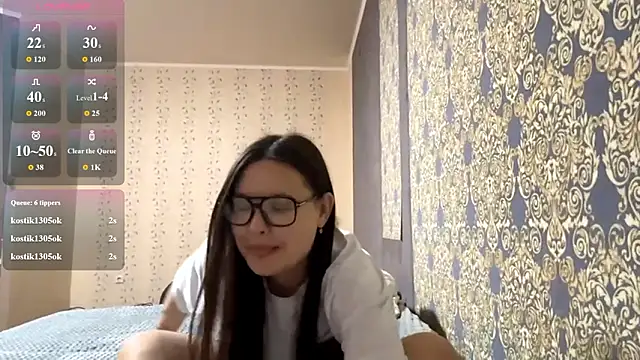 Snapshot of Ayazyn chatting on 02-07-26, 04:04 Ayazyn online show from 02-07-26, 04:04