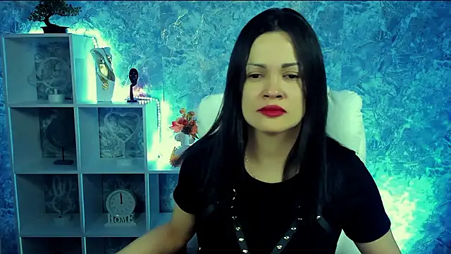 karolina robinson online show from 03-19-26, 07:52