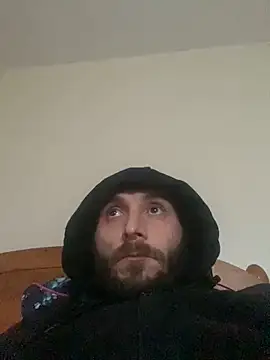 pezzerb7 online show from 02-05-26, 04:03
