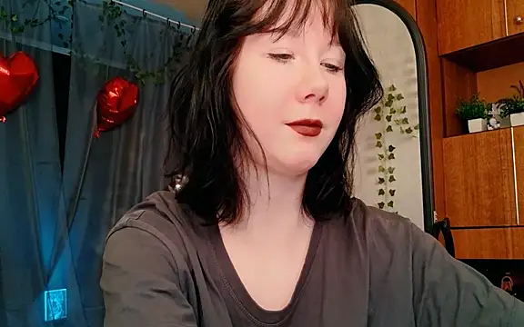 Snapshot of marty_bree chatting on 03-23-26, 02:39 marty bree online show from 03-23-26, 02:39