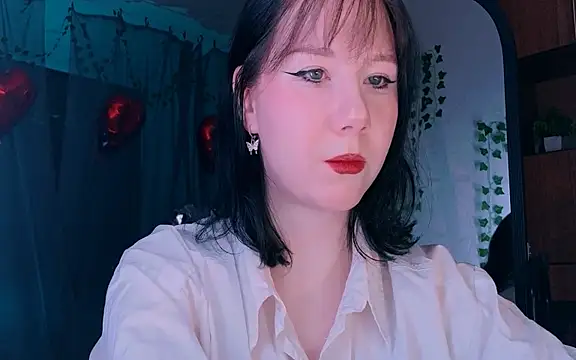 Snapshot of marty_bree chatting on 04-05-26, 05:19 marty bree online show from 04-05-26, 05:19