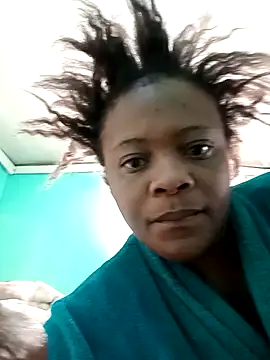 BBWQueenxx online show from 05-18-26, 06:18