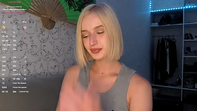 Snapshot of DeliciaBagnoli chatting on 07-17-26, 07:11 DeliciaBagnoli online show from 07-17-26, 07:11