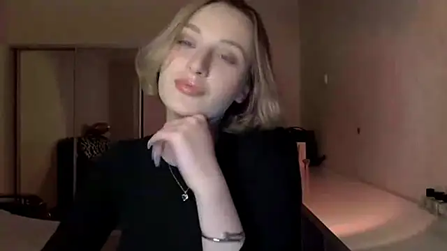 Snapshot of DeliciaBagnoli chatting on 02-28-26, 04:17 DeliciaBagnoli online show from 02-28-26, 04:17