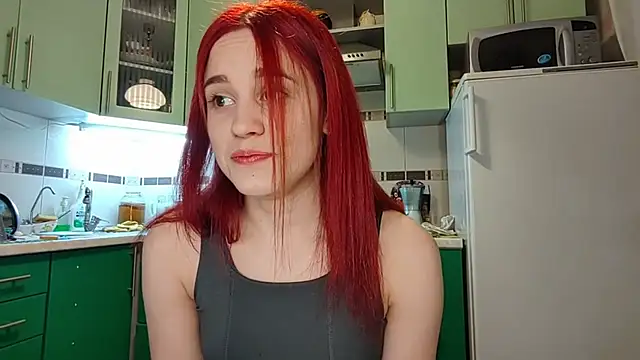 Snapshot of CalandraRolon chatting on 02-18-26, 05:42 CalandraRolon online show from 02-18-26, 05:42