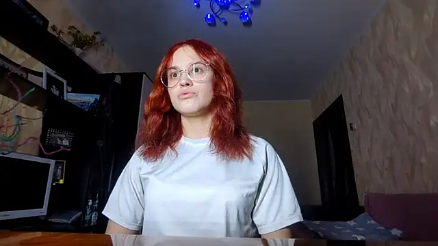 Snapshot of CalandraRolon chatting on 02-10-26, 05:56 CalandraRolon online show from 02-10-26, 05:56