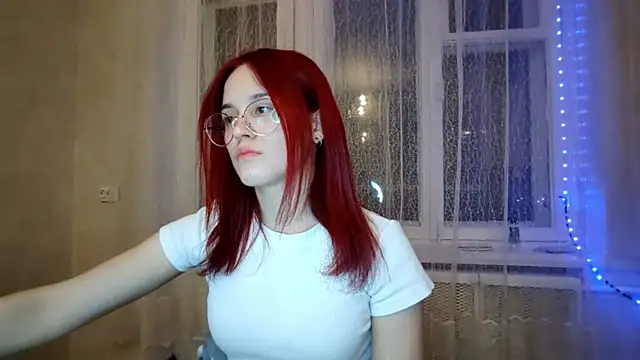 Snapshot of CalandraRolon chatting on 02-27-26, 06:08 CalandraRolon online show from 02-27-26, 06:08