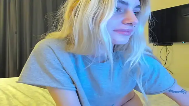 Lesyalisss online show from 03-18-26, 10:10