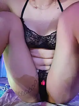 Kitty San xXx online show from 04-28-26, 02:27