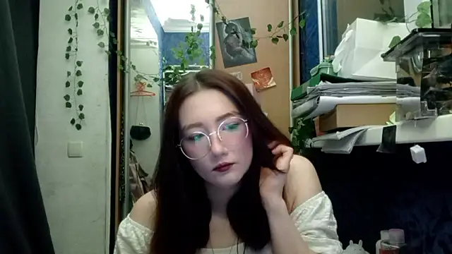 PhoebePalmer online show from 03-24-26, 07:14