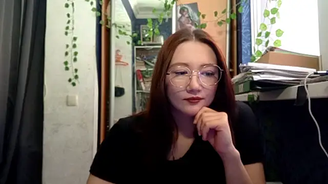PhoebePalmer online show from 04-10-26, 02:57
