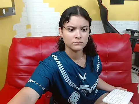 Andrea girlx online show from 02-23-26, 05:13