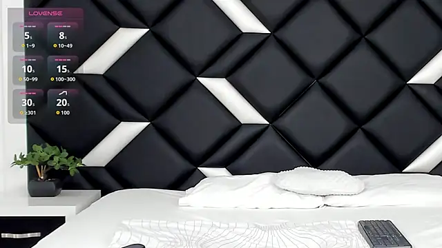 MelisaKovacs online show from 03-22-26, 12:29