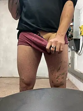 Snapshot of Bibs88200 chatting on 02-04-26, 02:12 Bibs88200 online show from 02-04-26, 02:12