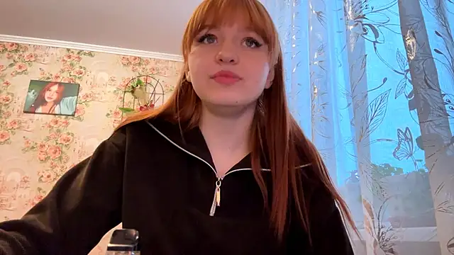 Snapshot of KatheyMichelfelder chatting on 02-19-26, 06:10 KatheyMichelfelder online show from 02-19-26, 06:10