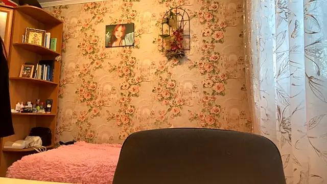 Snapshot of KatheyMichelfelder chatting on 02-17-26, 06:22 KatheyMichelfelder online show from 02-17-26, 06:22