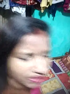 Snapshot of Your_deshibhabi25years chatting on 06-04-26, 03:28 Your deshibhabi25years online show from 06-04-26, 03:28