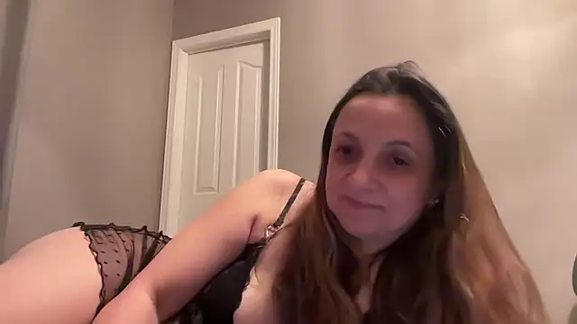 ShyFlameLive online show from 04-15-26, 12:49