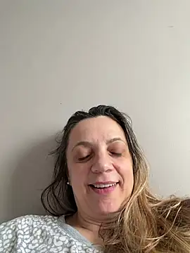 Snapshot of ShyFlameLive chatting on 05-17-26, 11:10 ShyFlameLive online show from 05-17-26, 11:10