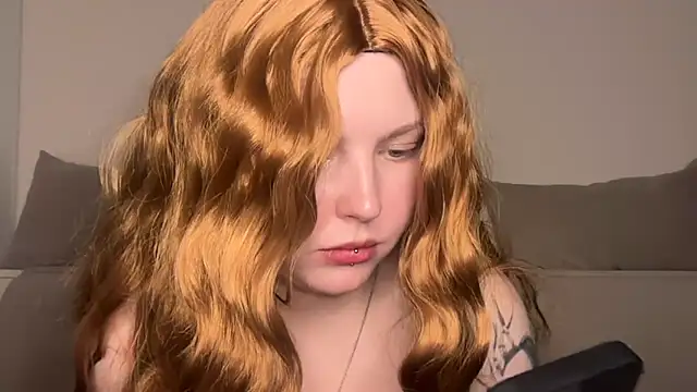 Ophelia Ritz online show from 02-23-26, 07:03