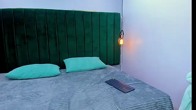 Amber-Horney online show from 03-19-26, 03:12