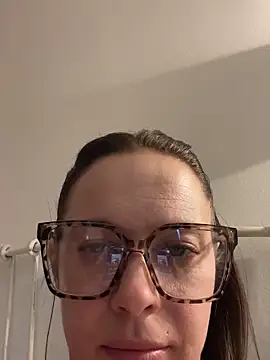 SophieSchmidt online show from 04-14-26, 06:24