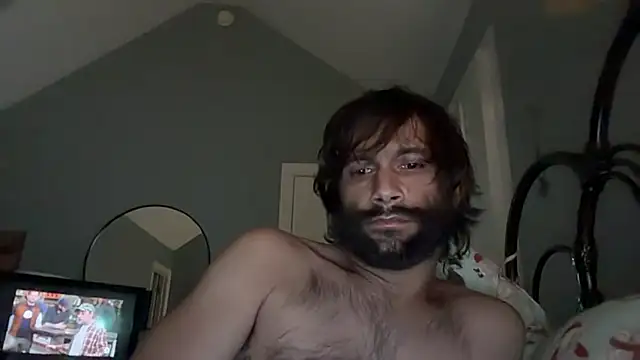 Snapshot of TrndSettr chatting on 07-01-26, 08:58 TrndSettr online show from 07-01-26, 08:58
