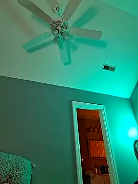 TrndSettr online show from 02-09-26, 10:52