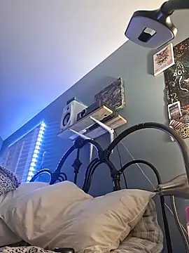 TrndSettr online show from 02-16-26, 06:45